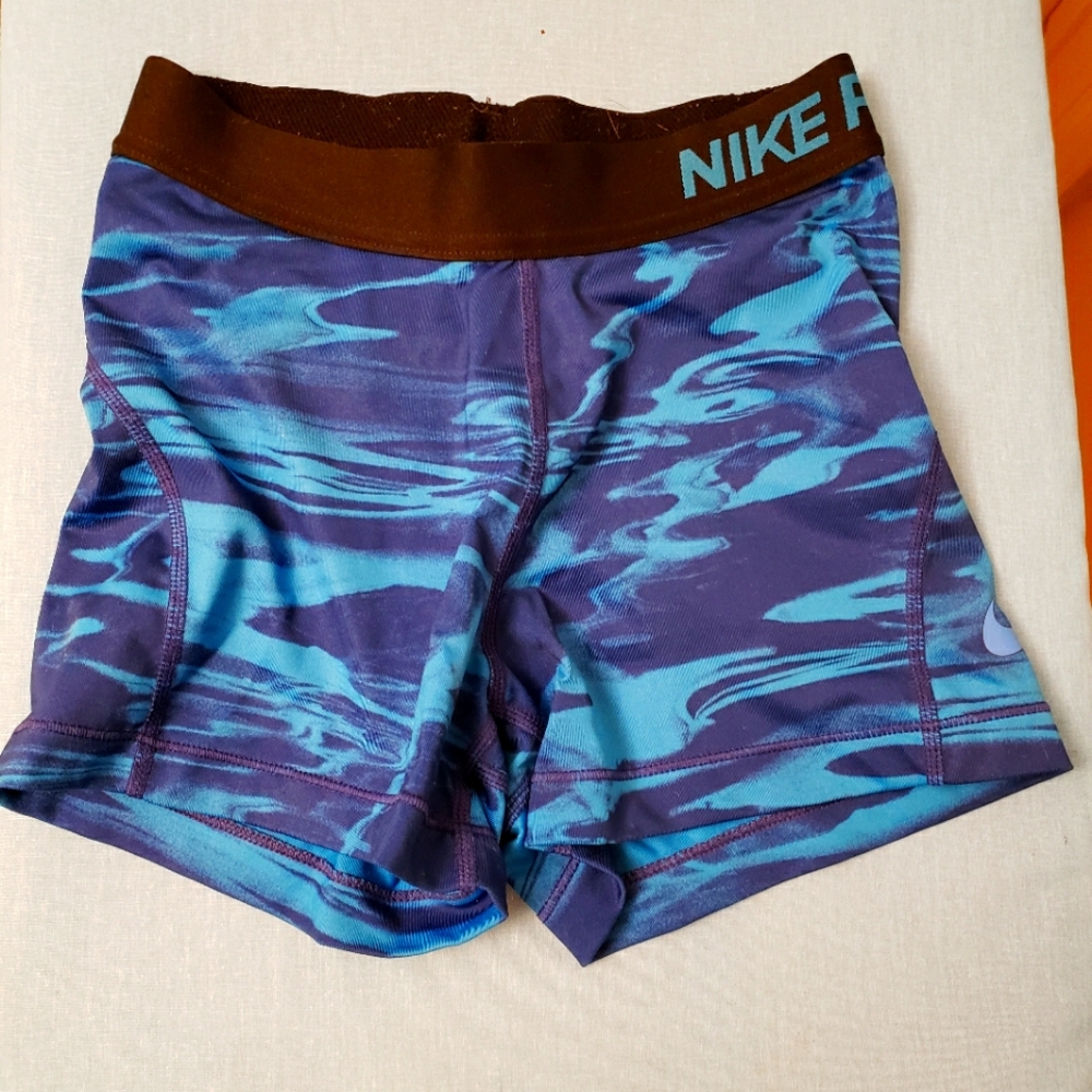 Nike 3" compression shorts